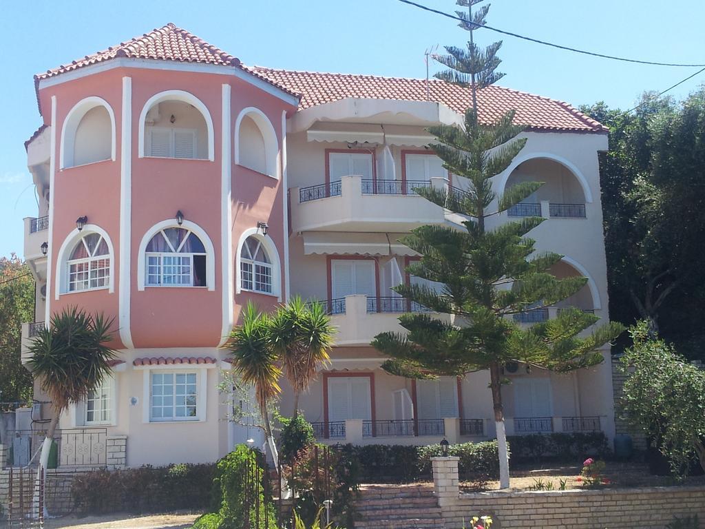 Agios Thomas Λυγιά